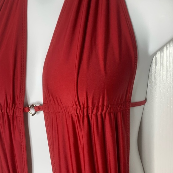 🎈Bathing suit 🩱 Red Size Medium with a heart ❤️ - Picture 4 of 11